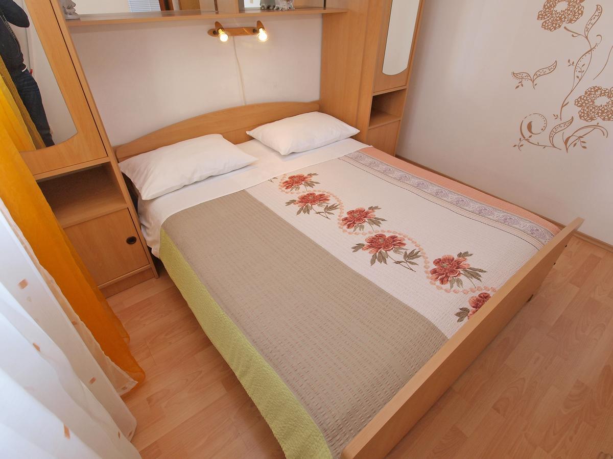 Apartments Milan 1048 罗维尼 外观 照片