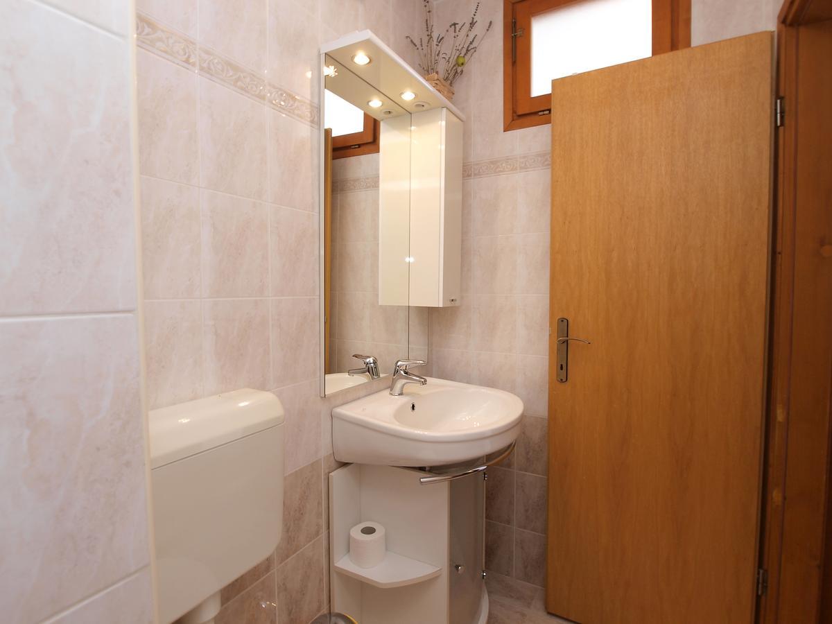 Apartments Milan 1048 罗维尼 外观 照片