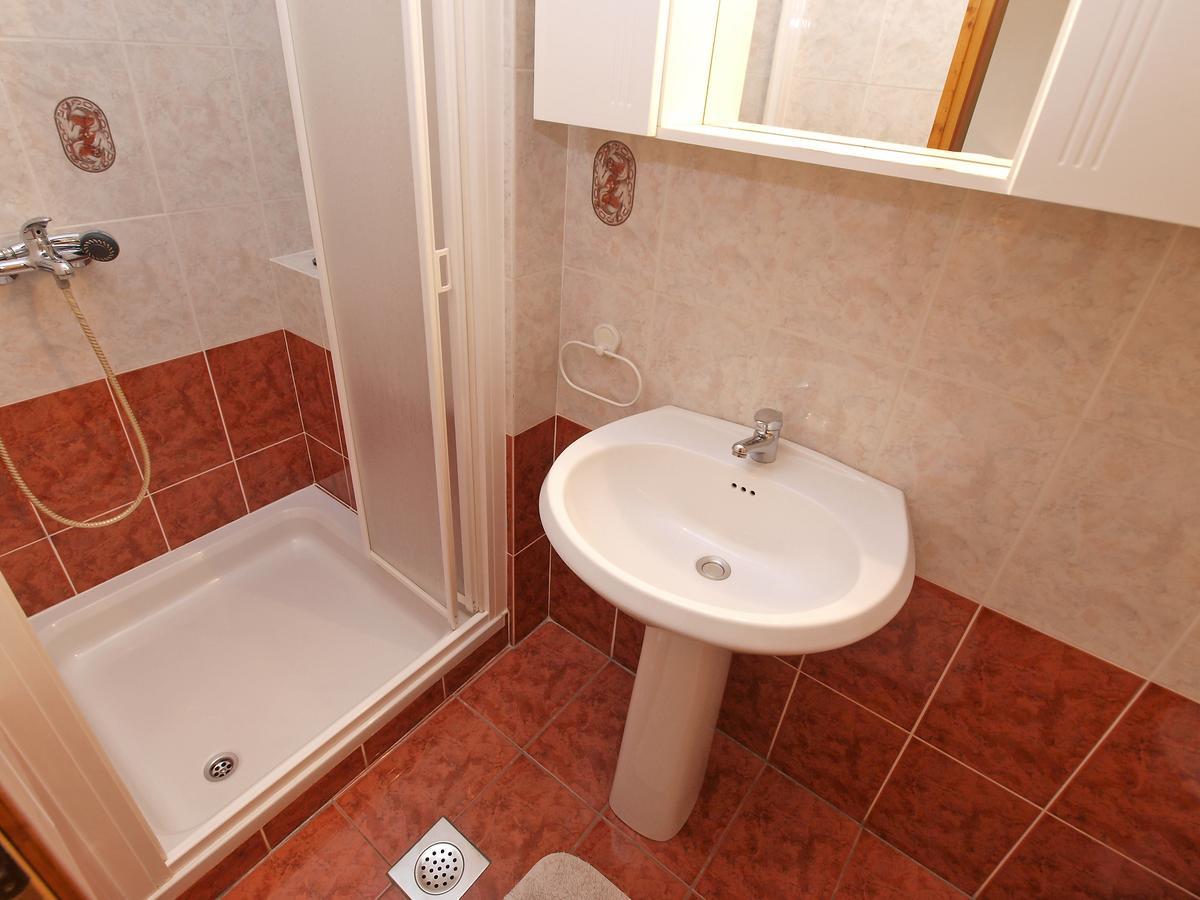 Apartments Milan 1048 罗维尼 外观 照片