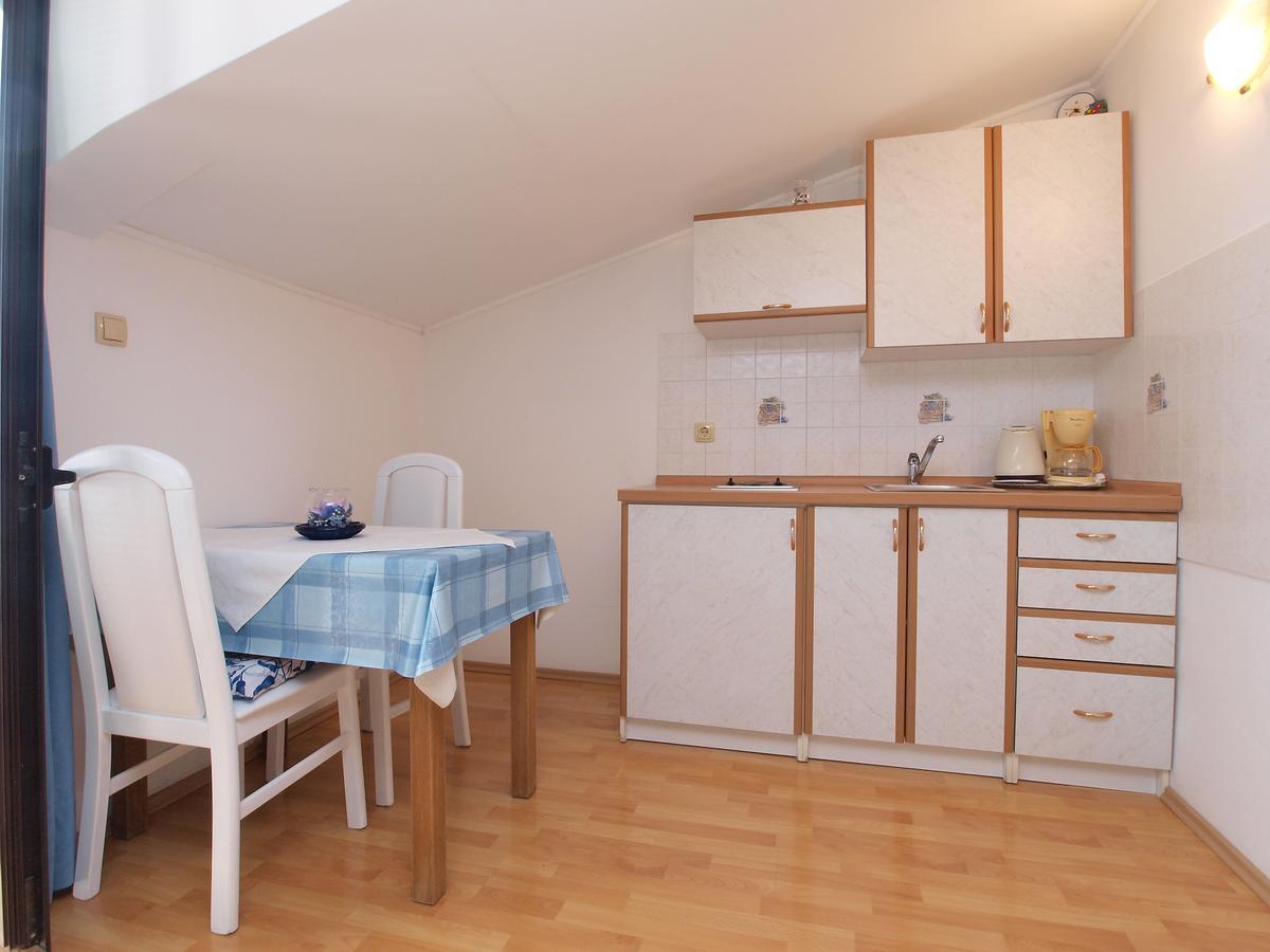 Apartments Milan 1048 罗维尼 外观 照片