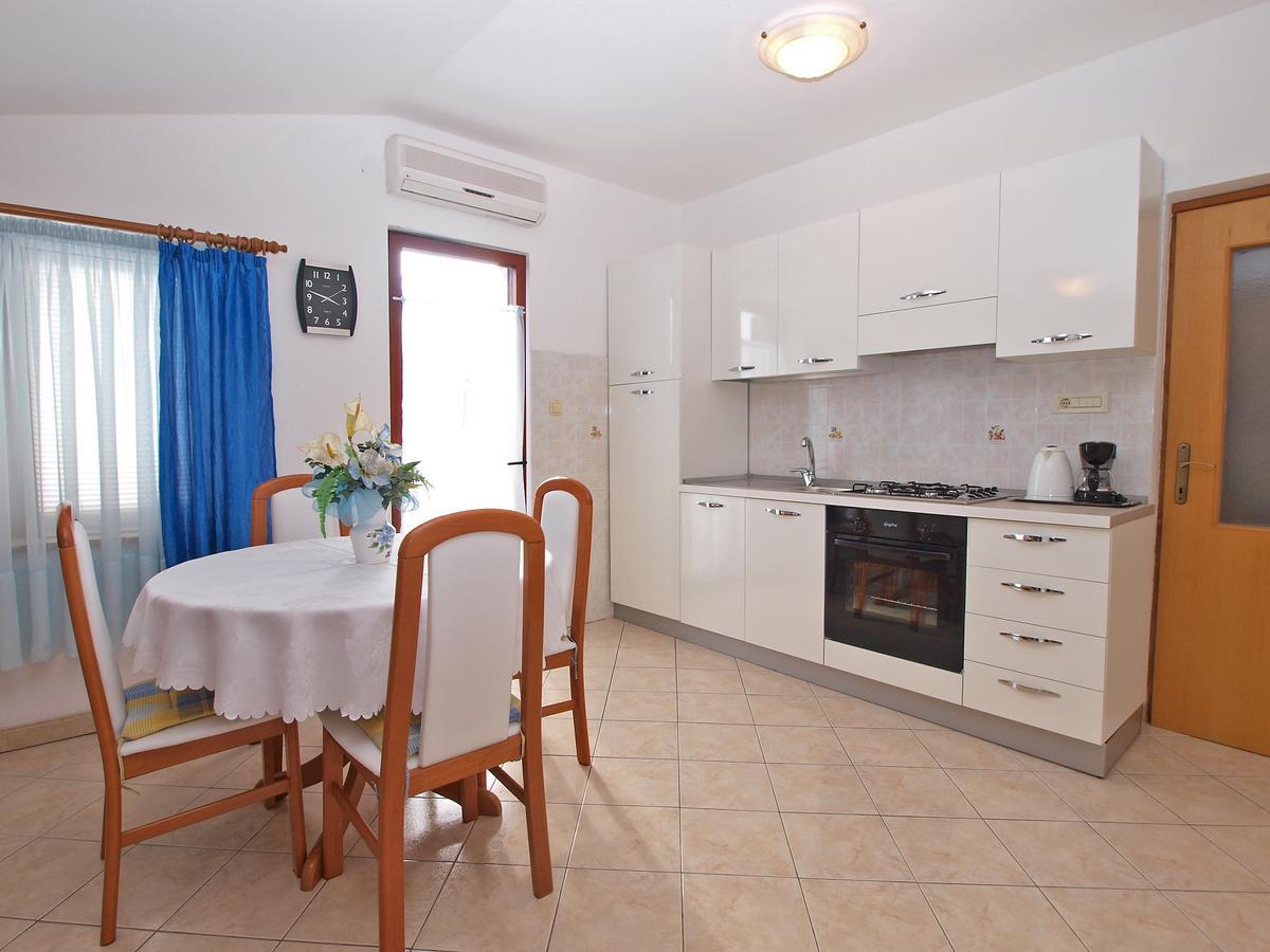 Apartments Milan 1048 罗维尼 外观 照片