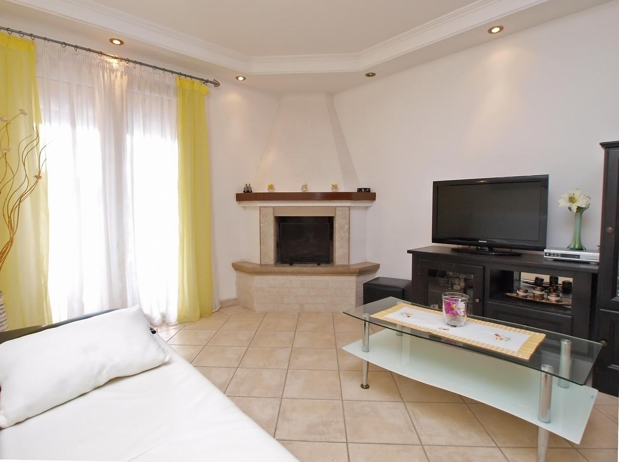 Apartments Milan 1048 罗维尼 外观 照片