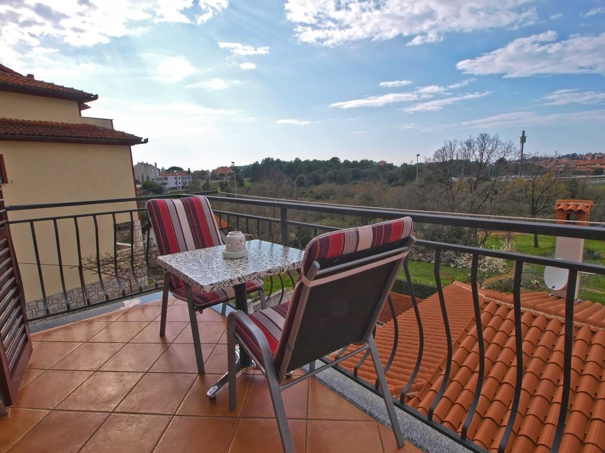 Apartments Milan 1048 罗维尼 外观 照片