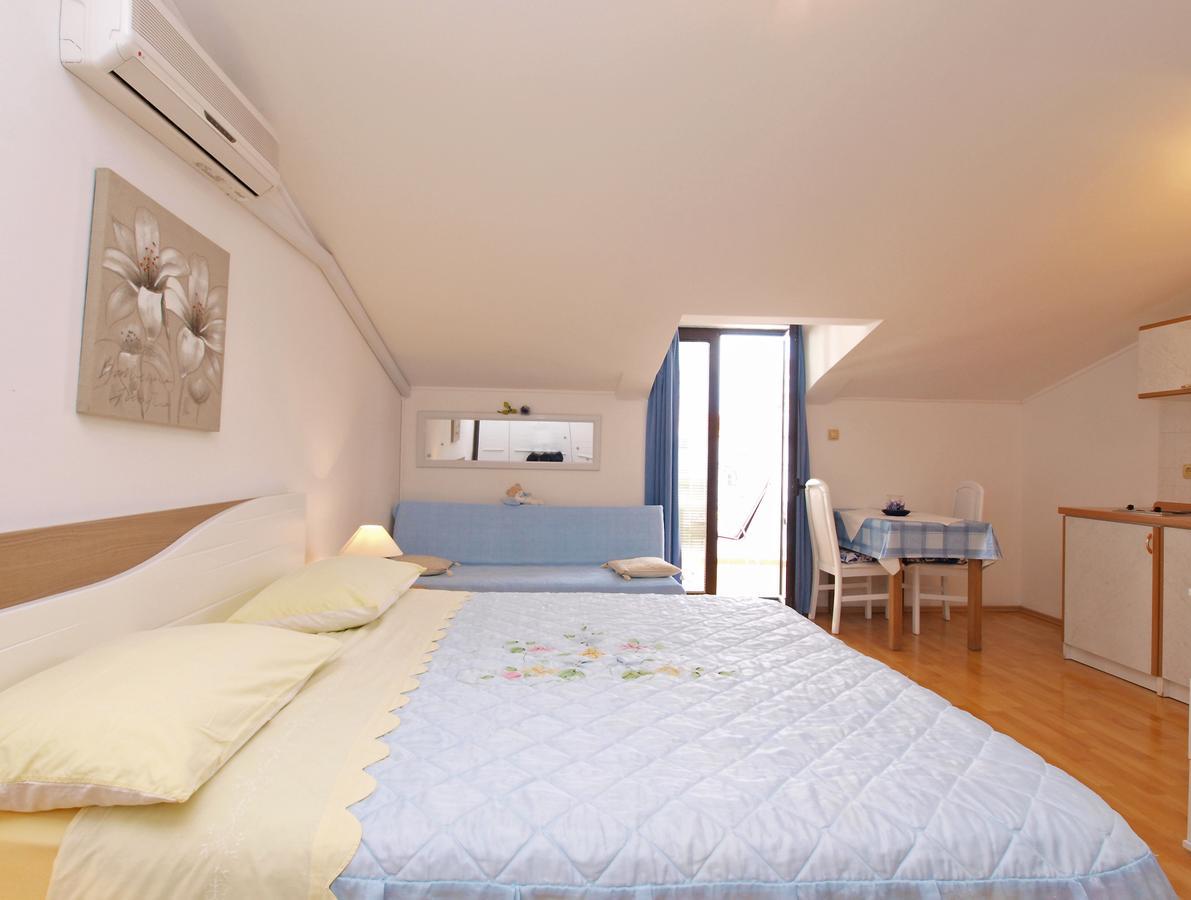 Apartments Milan 1048 罗维尼 外观 照片